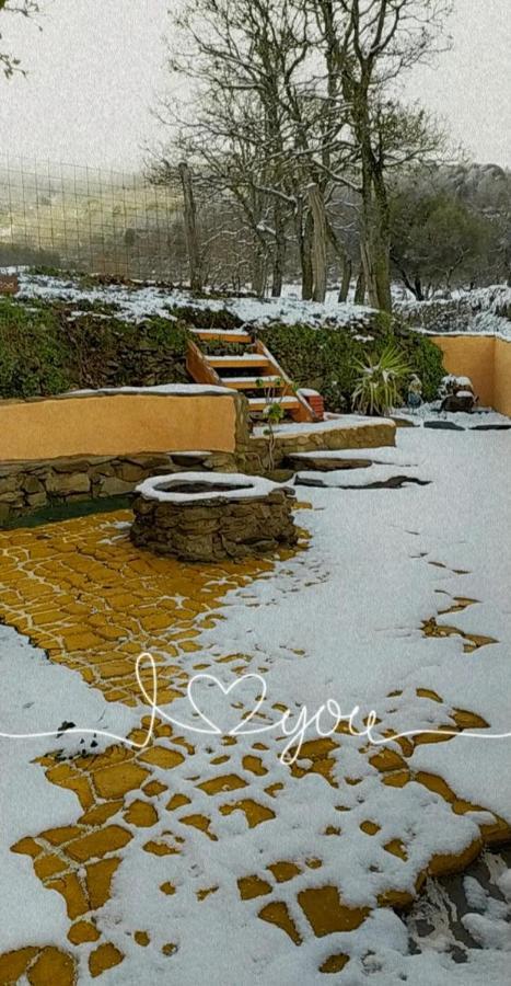 La Casa De Los Bonales Arroyomolinos de León Kültér fotó